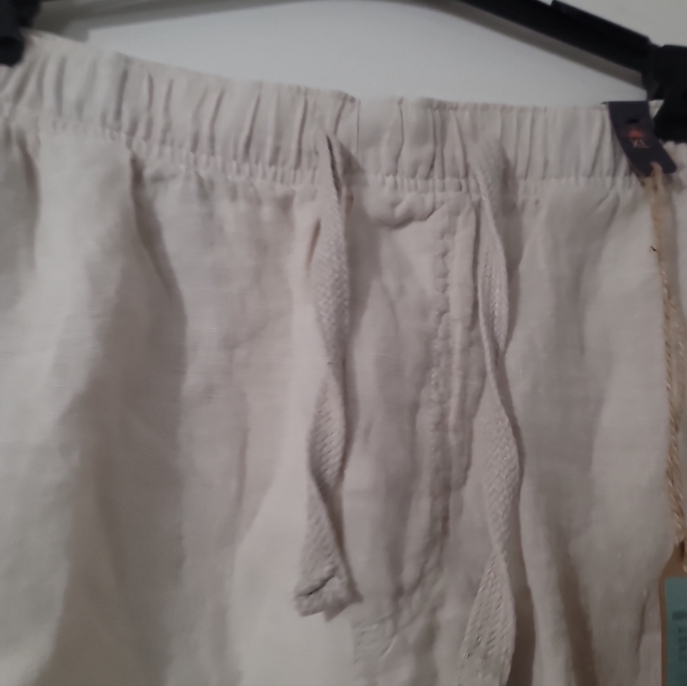 Faherty Essential Linen Short In Weathered Sand - Picture 12 of 14